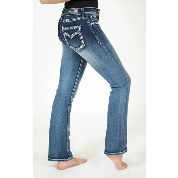 Grace in LA Women's Stitch Border Embroidered Flap Pocket Bootcut Stretch Jeans - Picture 3 of 8